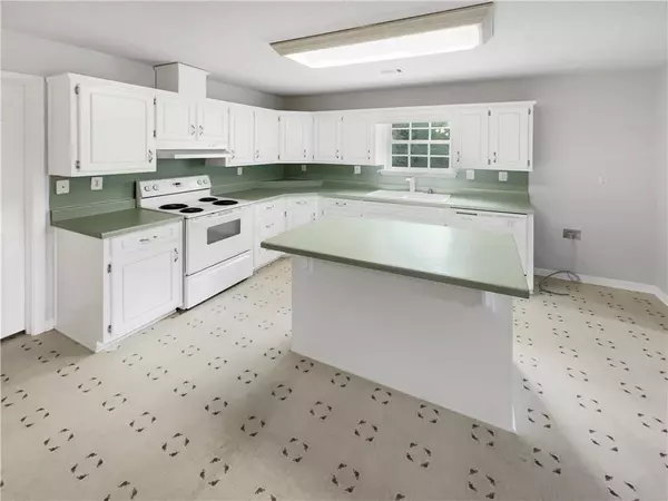 Snellville, GA 30078,2600 Poplar ST