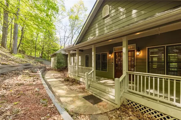 168 Locust LN, Big Canoe, GA 30143