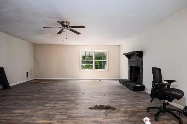 Ivey, GA 31031,110 Peach Orchard RD