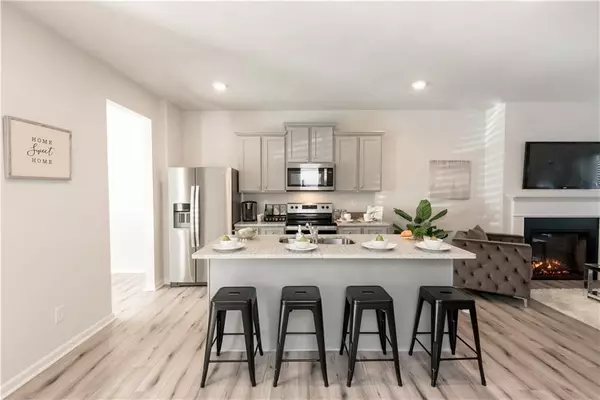 Hampton, GA 30228,11606 Chatham DR