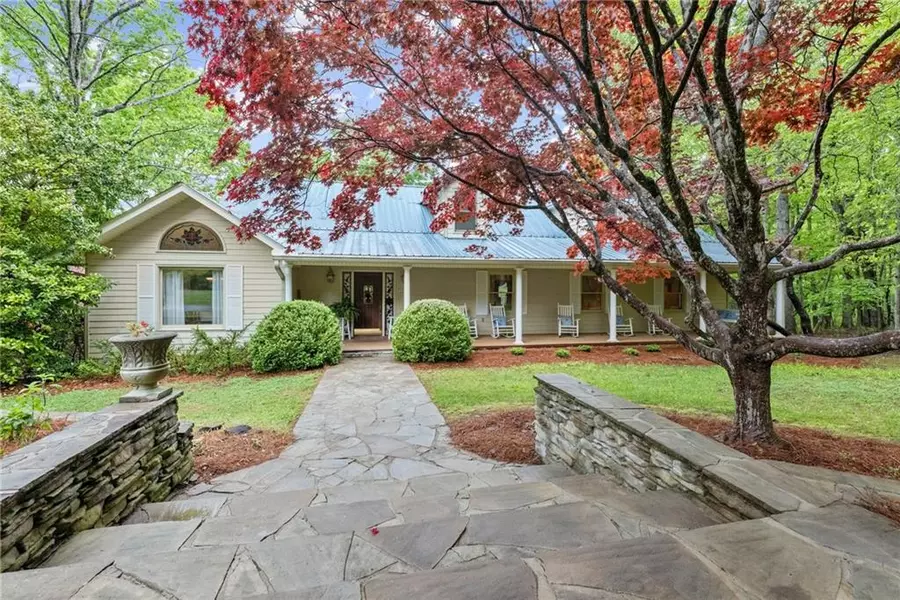 985 Grindle Bridge RD, Dahlonega, GA 30533
