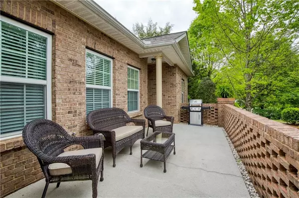 Stone Mountain, GA 30087,111 Villa Park CIR