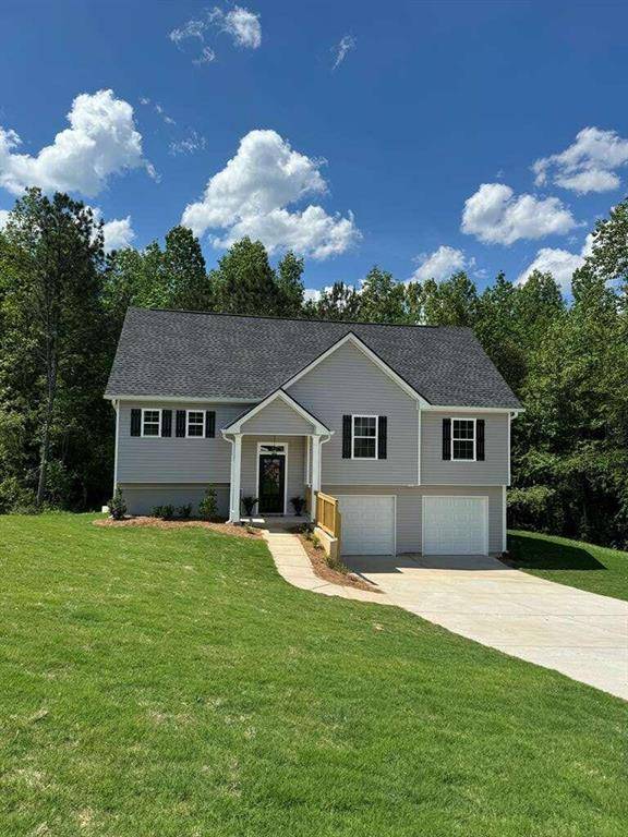 170 Grizzly TRL, Carrollton, GA 30117