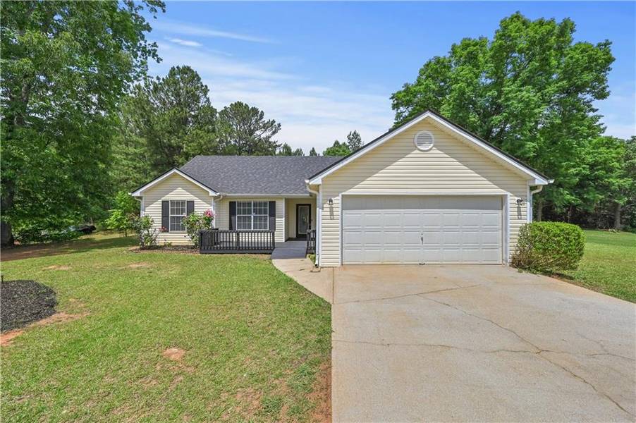 210 Mountain LN, Covington, GA 30016