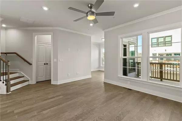 Atlanta, GA 30318,592 Ember LN NW