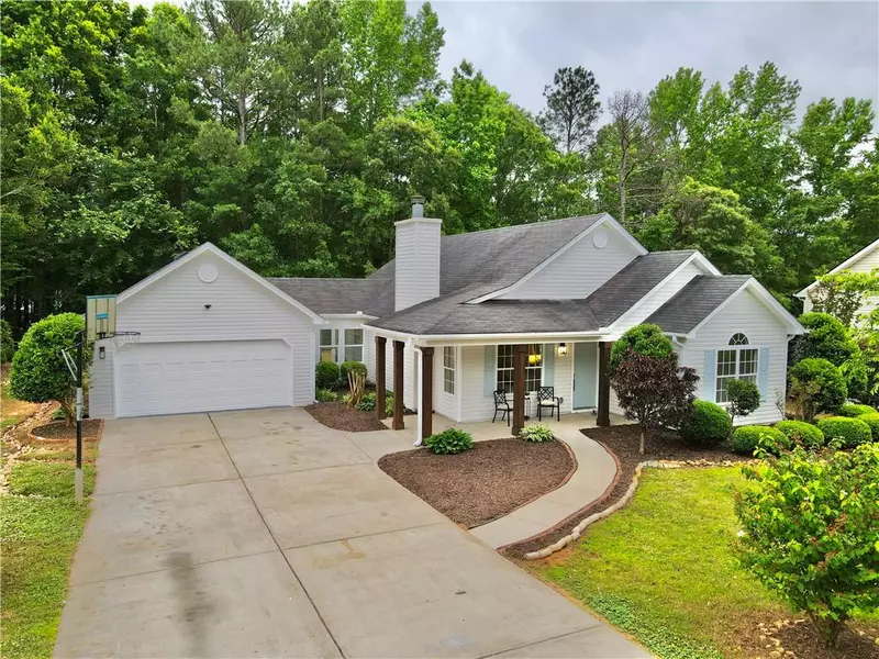 516 Greenfield DR, Statham, GA 30666