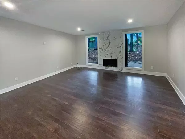 Marietta, GA 30068,51 Holt RD NE