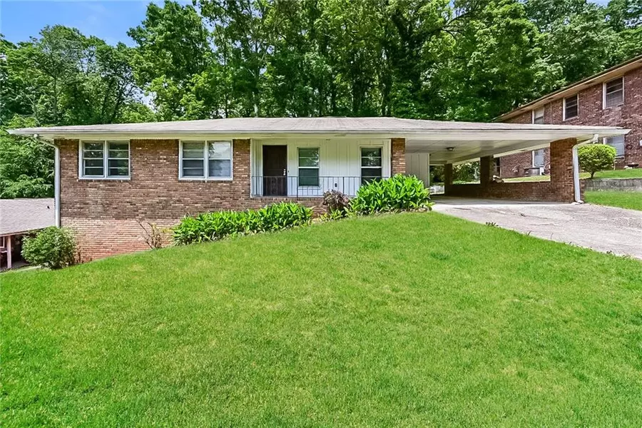 1476 Cherokee TRL, Conley, GA 30288