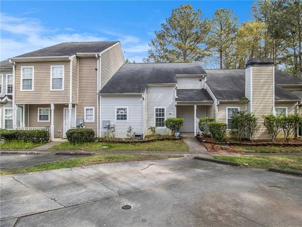 6429 Wellington Chase CT,  Lithonia,  GA 30058