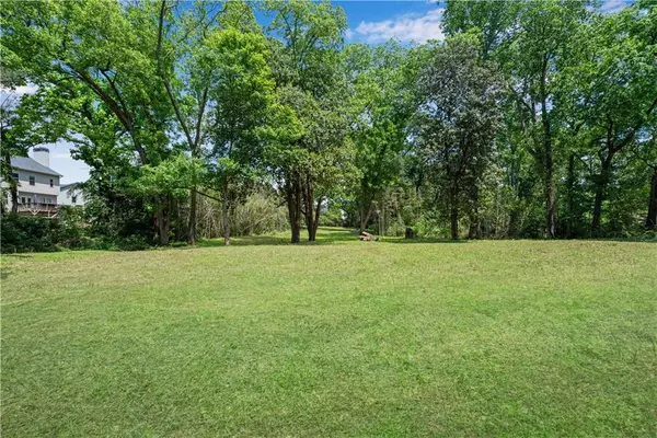 Austell, GA 30106,5387 Austell Powder Springs RD