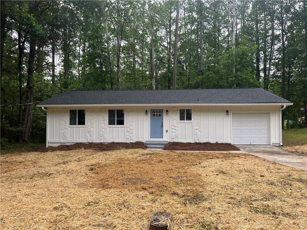 3572 Orbit Court, Ellenwood, GA 30294
