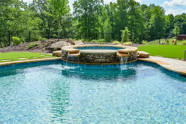 Waleska, GA 30183,114 Addington LN