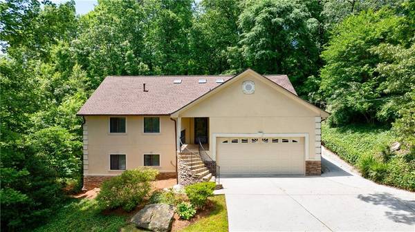 5040 Lake Fjord PASS, Marietta, GA 30068