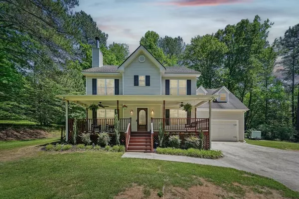 92 Blacks Mill VLY, Dawsonville, GA 30534