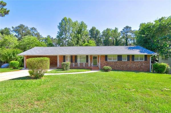 2629 Colonial DR, College Park, GA 30337