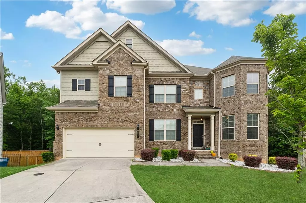 Loganville, GA 30052,33 Oak Farm CT