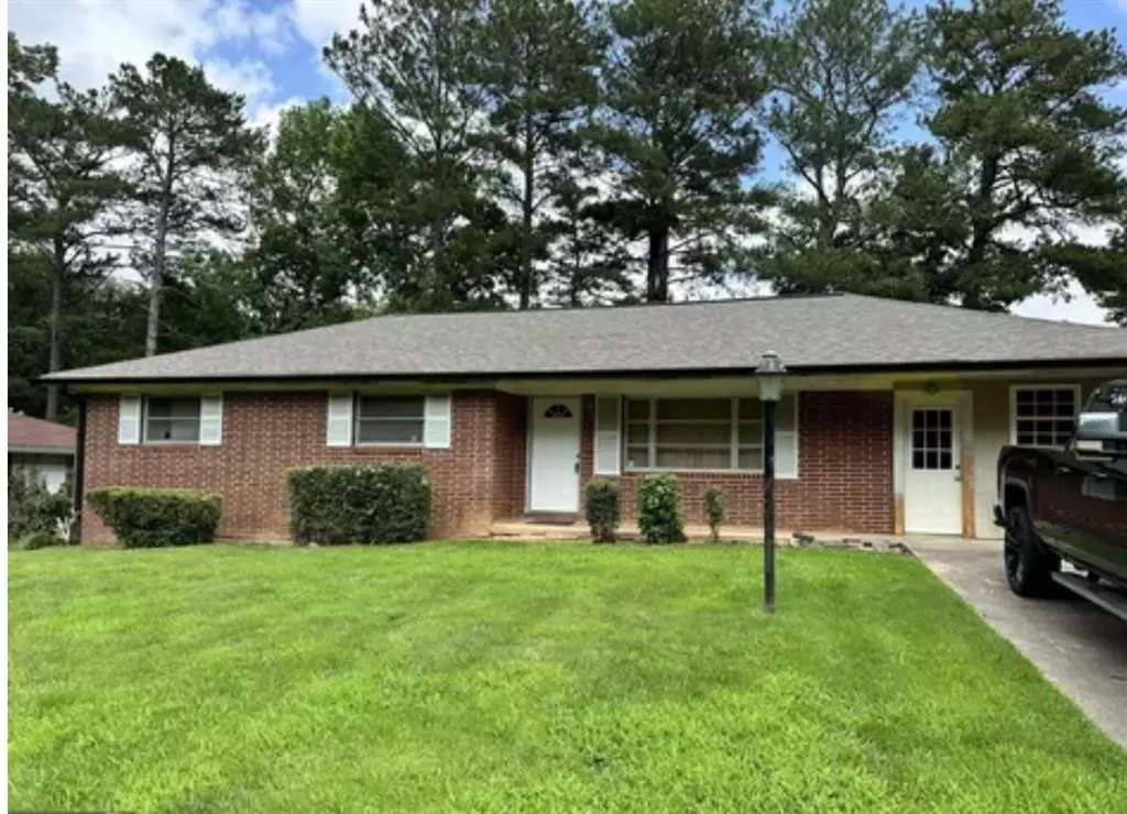 Atlanta, GA 30344,2738 Westchester DR