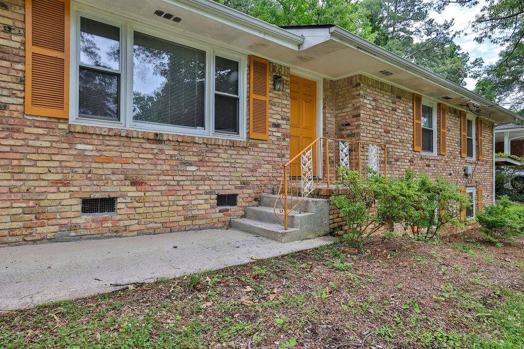 Stone Mountain, GA 30083,449 Kenridge CIR