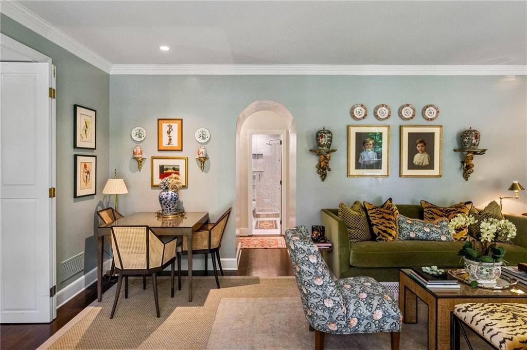 Atlanta, GA 30327,931 Dumbarton CT NW