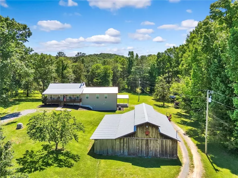 2365 Self Lake RD SE, Fairmount, GA 30139