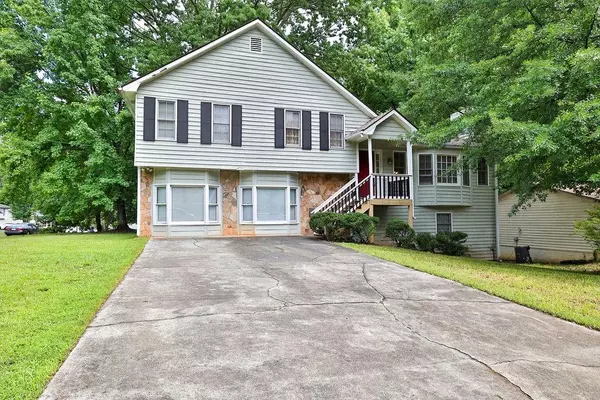 2109 Atkinson LN,  Lawrenceville,  GA 30043