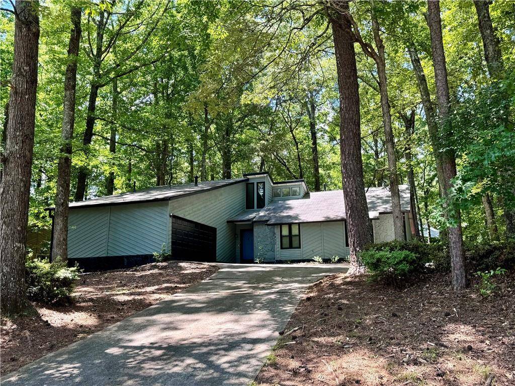 5432 Post Road PASS, Stone Mountain, GA 30088