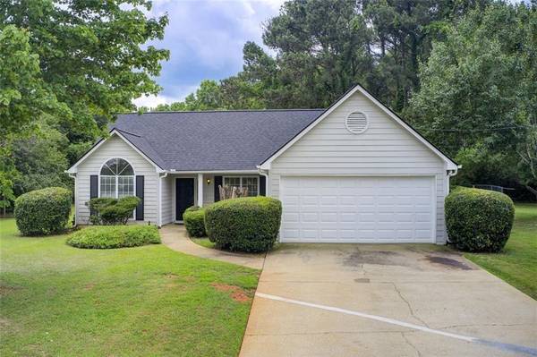 106 ORCHARD HILL DR, Ellenwood, GA 30294