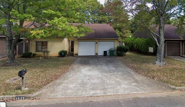 1522 Burnstone DR, Stone Mountain, GA 30088