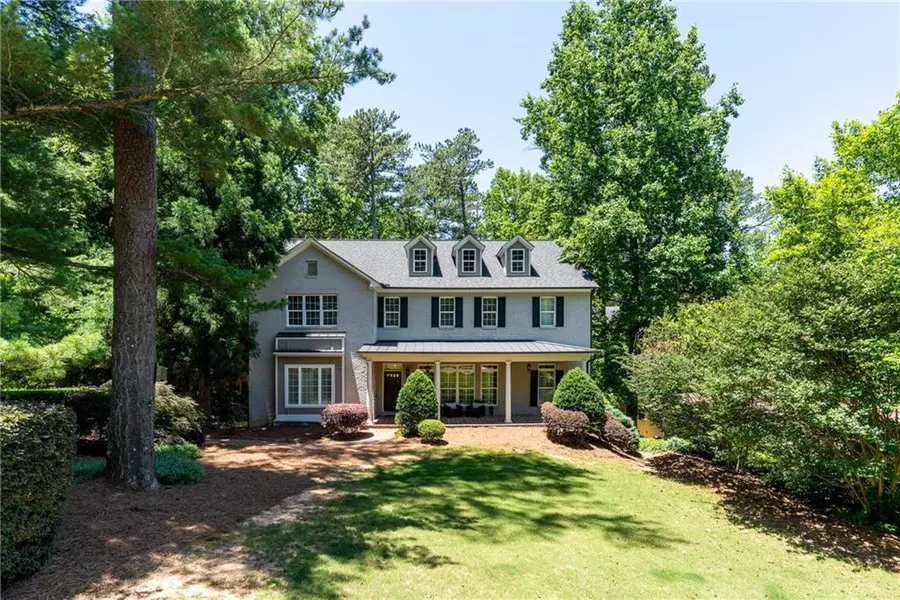 3262 Pinestream RD NW, Atlanta, GA 30327