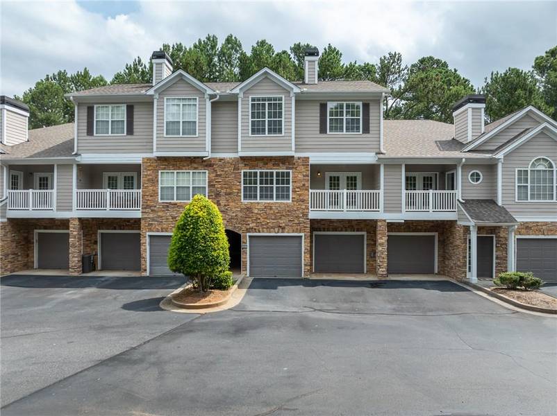 304 The Crossings LN, Woodstock, GA 30189