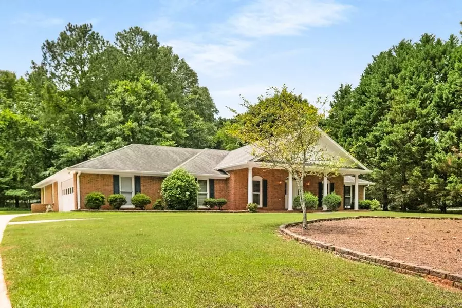 445 Pendleton TRL, Tyrone, GA 30290