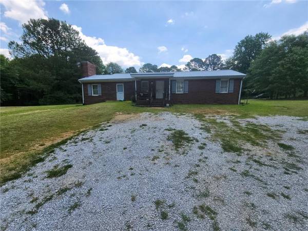 1032 Barnes RD, Bowdon, GA 30108