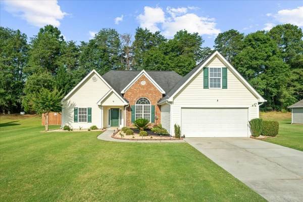 514 Hamlet DR, Loganville, GA 30052