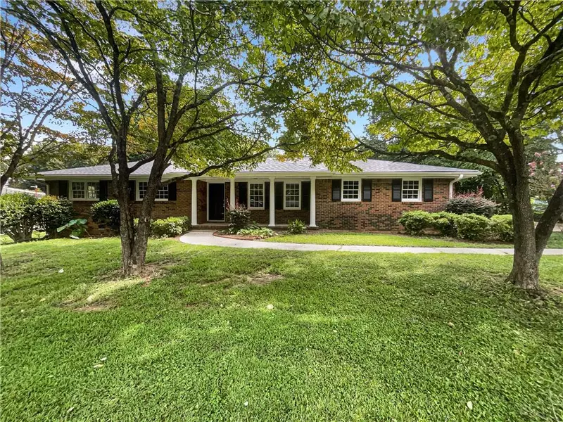 2656 Eldorado PL, Snellville, GA 30078