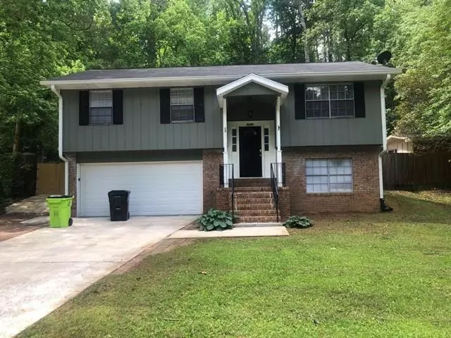 6167 Tucker LN, Union City, GA 30291