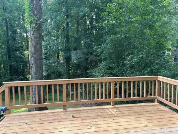 570 Riverbirch TRCE Stone Mountain, GA 30087