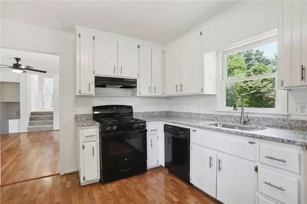 Acworth, GA 30102,2002 Skyhawk LN