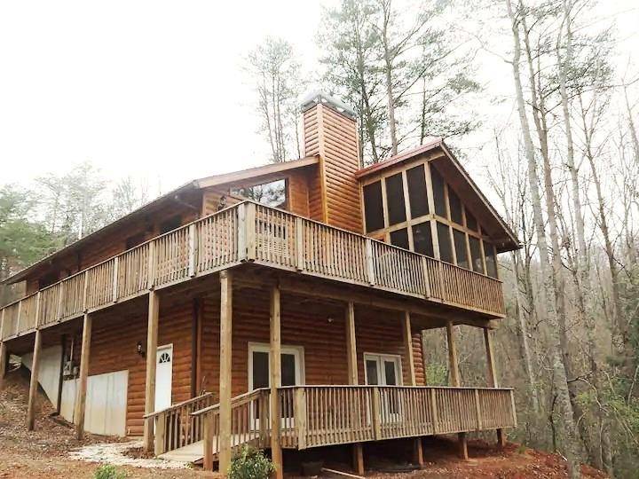 81 Baum Weg, Helen, GA 30545