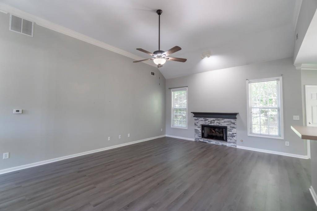 Flowery Branch, GA 30542,6326 Green Oak RDG