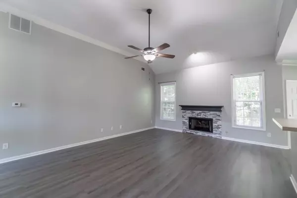 Flowery Branch, GA 30542,6326 Green Oak RDG