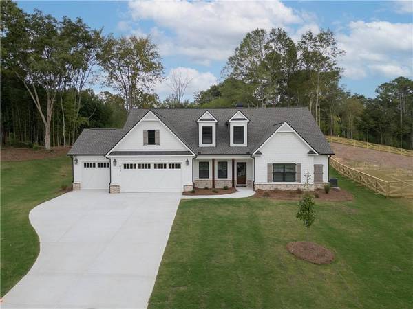 617 Whiporwill CV, Monroe, GA 30655