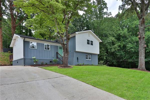 6914 Fairway TRL, Austell, GA 30168