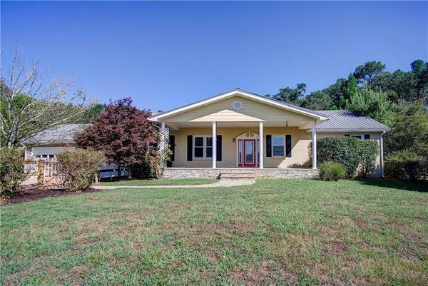 578 Hammond RD SE, Calhoun, GA 30701