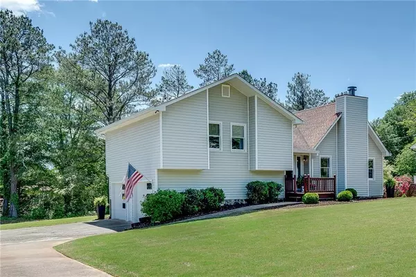 305 West LN, Woodstock, GA 30188