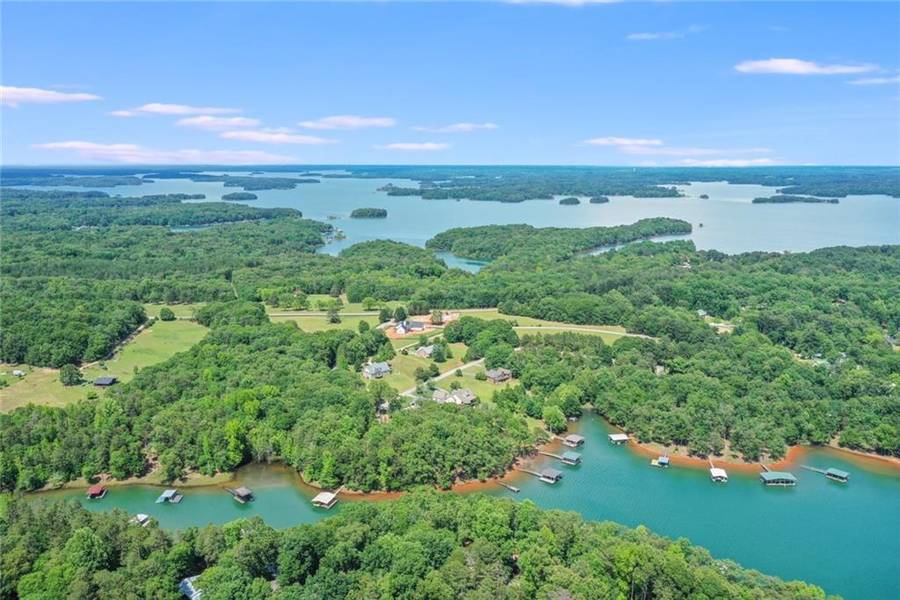 Lot E Majestic Shores RD, Hartwell, GA 30643