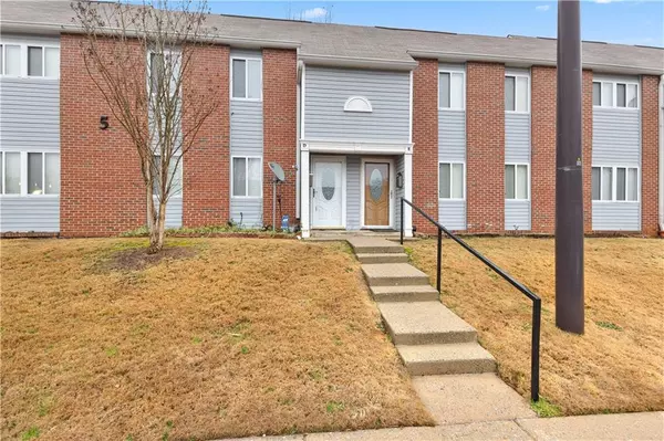 636 North Avenue #5D, Jonesboro, GA 30236