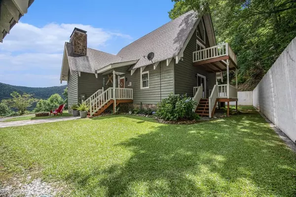 Rabun Gap, GA 30568,670 Mountainside DR