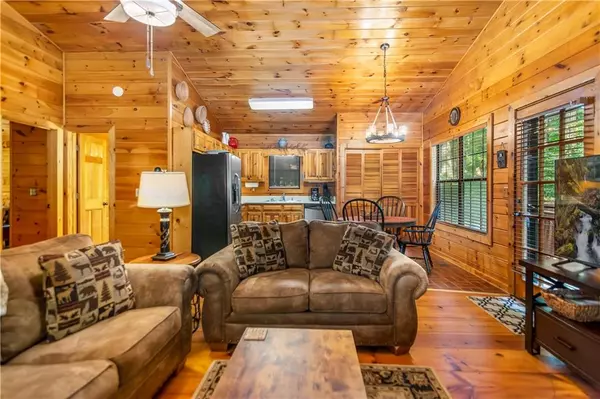 Ellijay, IA 50346,161 Hickory Dr