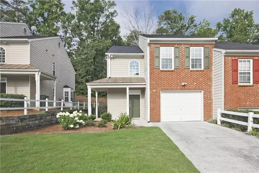 324 Parkview Manor DR, Tucker, GA 30084