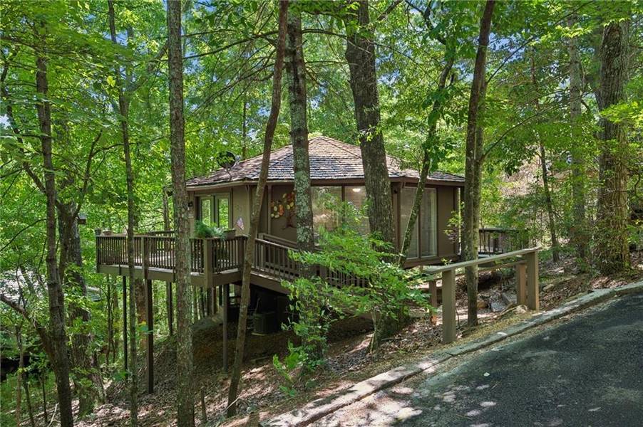 115 Treetop Knoll DR, Jasper, GA 30143